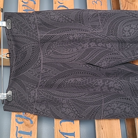 Athleta Salutation Joggers - Picture 2 of 7